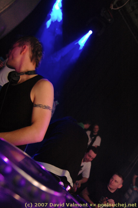 ELEKTRA - Pátek 8. 2. 2008