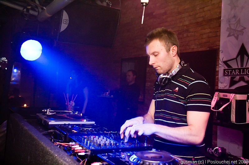 STARLIGHT - Čtvrtek 21. 2. 2008