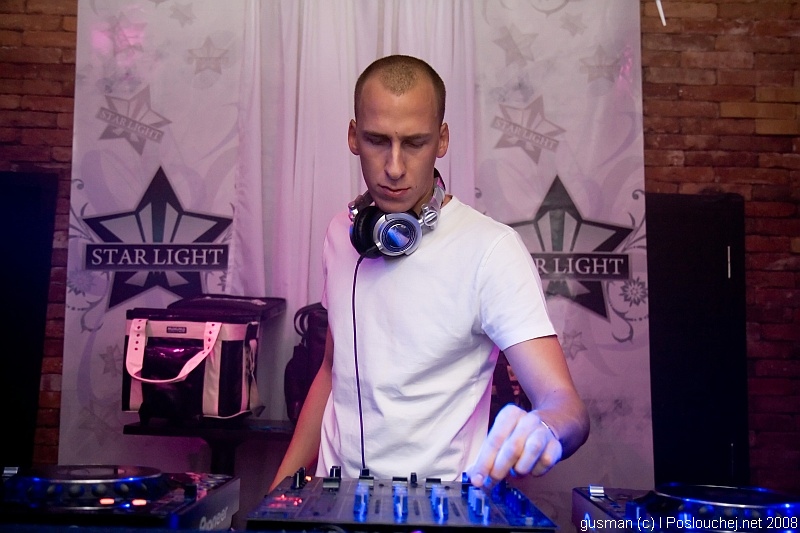 STARLIGHT - Čtvrtek 21. 2. 2008