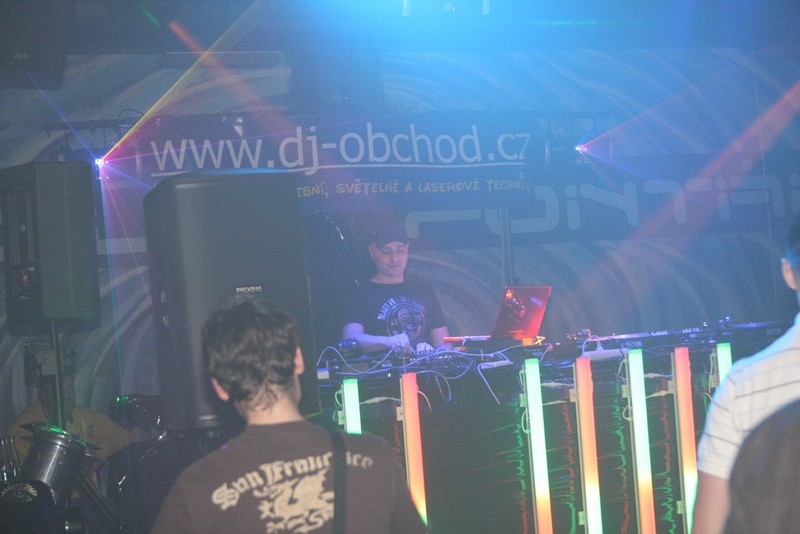 CLUB NIGHT WITH MICHAEL BURIAN - Pátek 22. 2. 2008