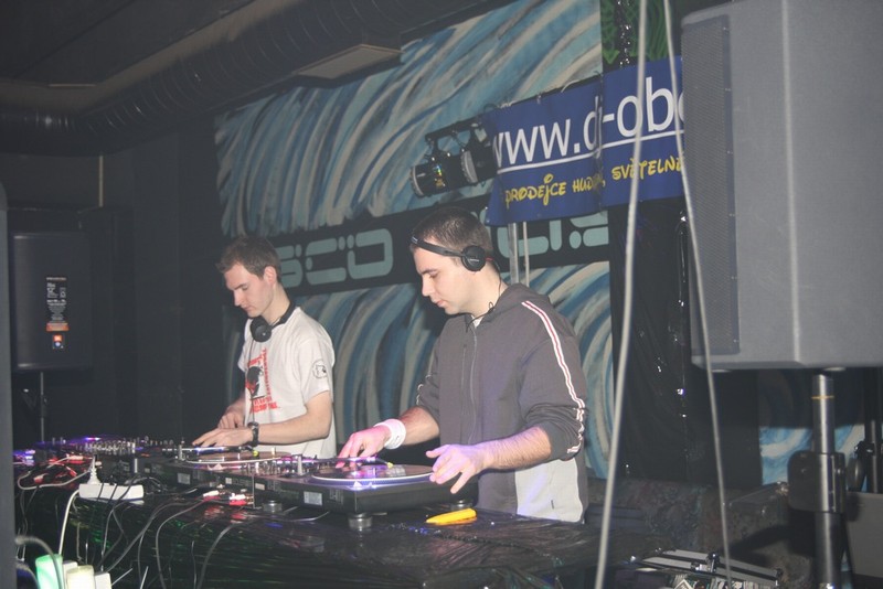 CLUB NIGHT WITH MICHAEL BURIAN - Pátek 22. 2. 2008