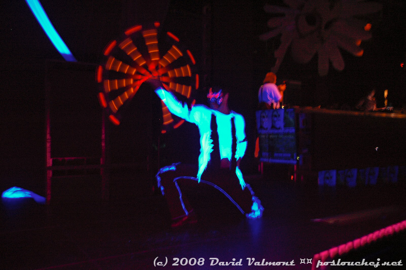 APOKALYPSA ELECTRONIC CARNIVAL - Pátek 22. 2. 2008