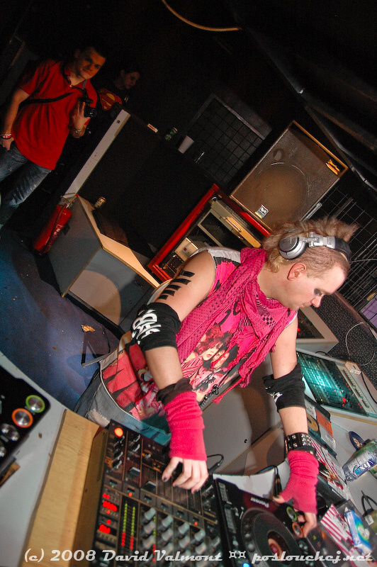 APOKALYPSA ELECTRONIC CARNIVAL - Pátek 22. 2. 2008