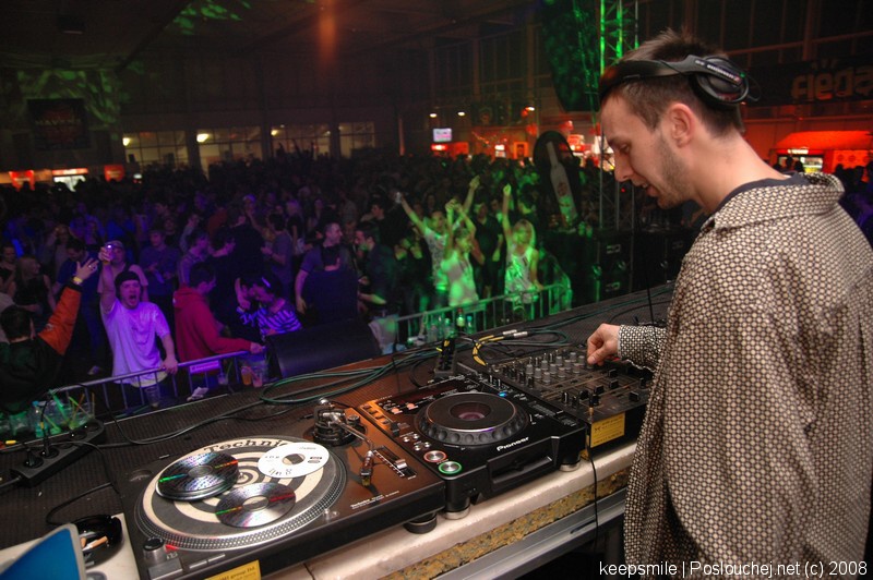 HAVANA CLUB TOUR DE BAR  - Pátek 22. 2. 2008