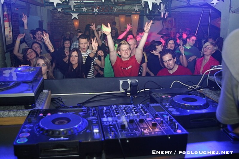 ENERGY CLUB NIGHT - Pátek 29. 2. 2008