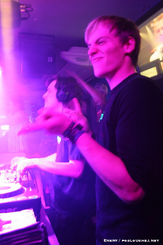 ENERGY CLUB NIGHT - Pátek 29. 2. 2008