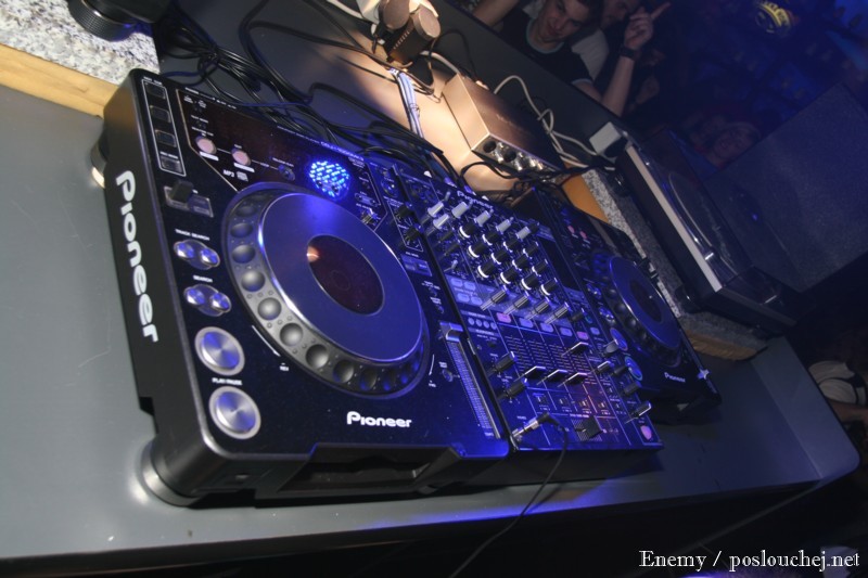ENERGY CLUB NIGHT - Pátek 29. 2. 2008