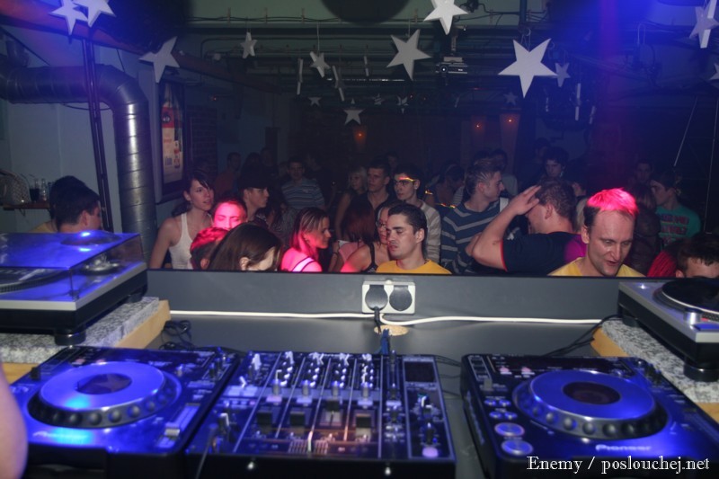 ENERGY CLUB NIGHT - Pátek 29. 2. 2008