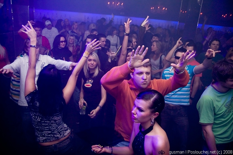 VIBE PRESENTS THE UNDERGROUND - Pátek 7. 3. 2008