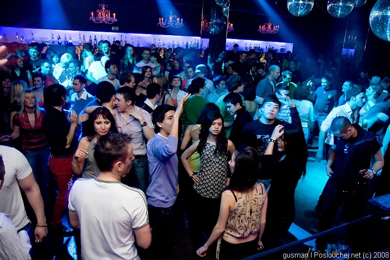 VIBE PRESENTS THE UNDERGROUND - Pátek 7. 3. 2008