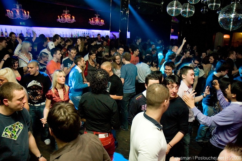 VIBE PRESENTS THE UNDERGROUND - Pátek 7. 3. 2008