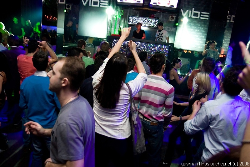 VIBE PRESENTS THE UNDERGROUND - Pátek 7. 3. 2008