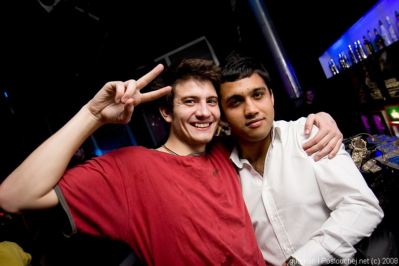 VIBE PRESENTS THE UNDERGROUND - Pátek 7. 3. 2008
