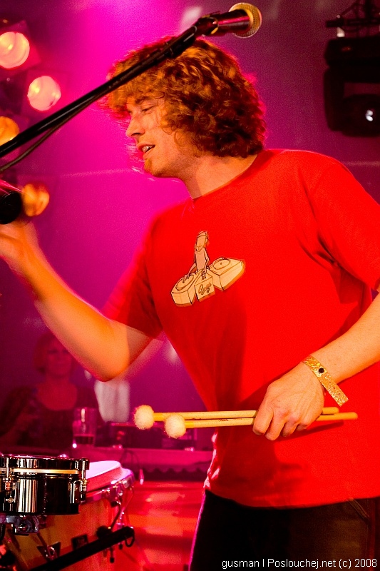 Koncert: ATOMIC HOOLIGAN  - Středa 12. 3. 2008