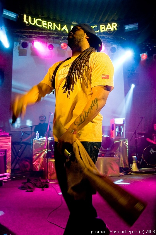 Koncert: ATOMIC HOOLIGAN  - Středa 12. 3. 2008