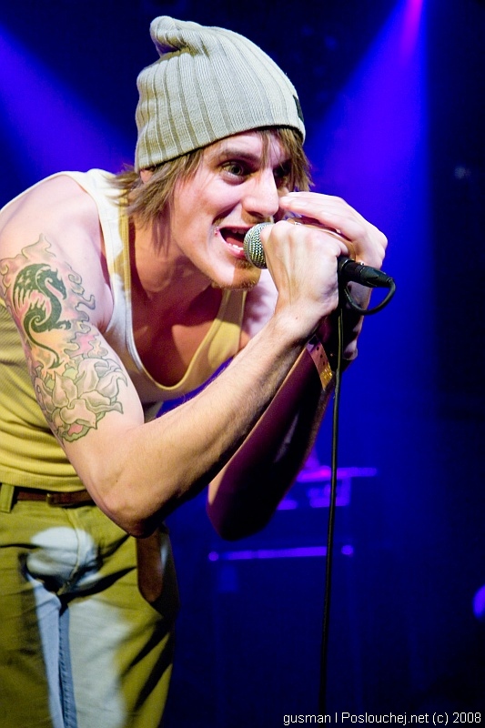 Koncert: ATOMIC HOOLIGAN  - Středa 12. 3. 2008