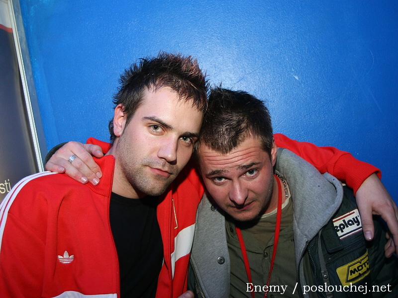 HOUSEWARS - Pátek 21. 3. 2008