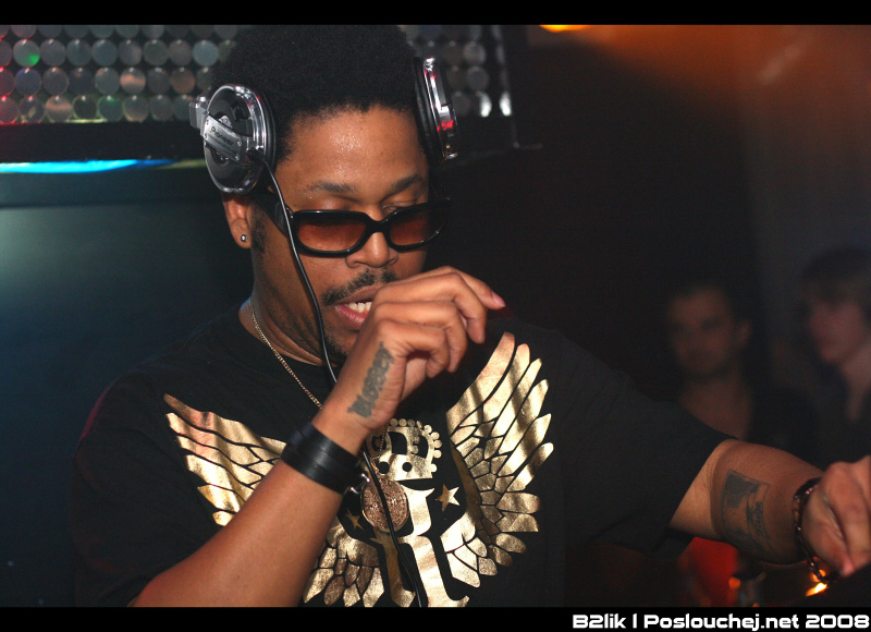 MECCA PRESENTS FELIX DA HOUSECAT - Sobota 22. 3. 2008