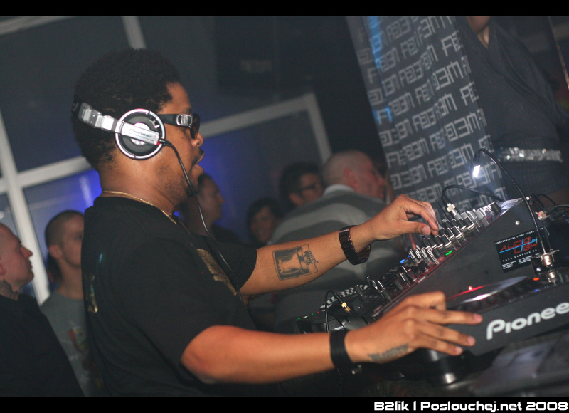 MECCA PRESENTS FELIX DA HOUSECAT - Sobota 22. 3. 2008