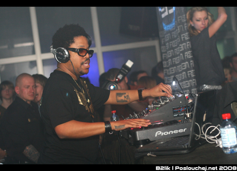 MECCA PRESENTS FELIX DA HOUSECAT - Sobota 22. 3. 2008