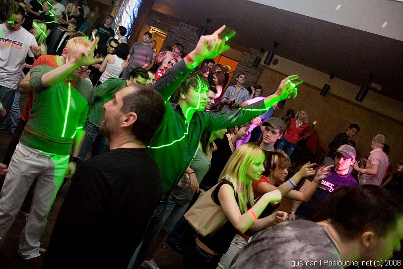 KICK DA NIGHT  - Neděle 23. 3. 2008
