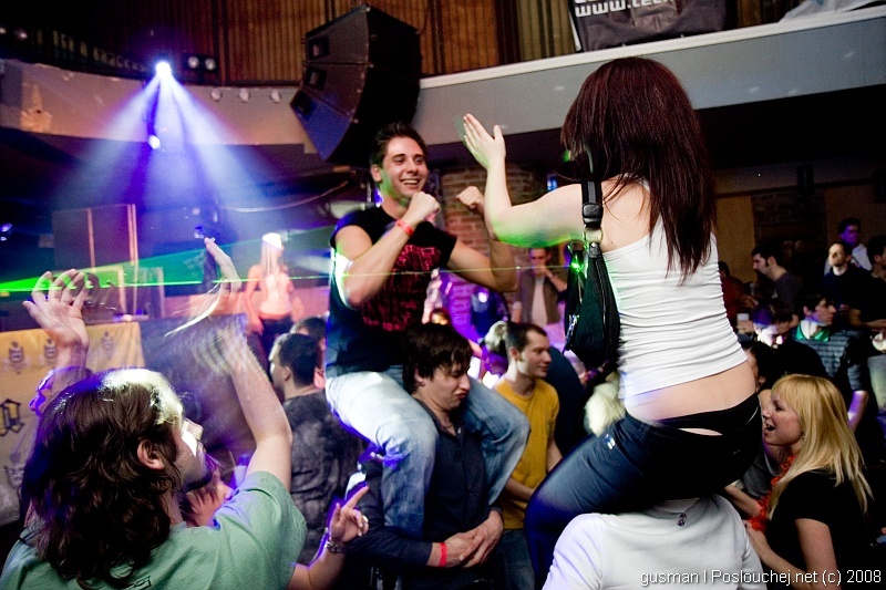 KICK DA NIGHT  - Neděle 23. 3. 2008