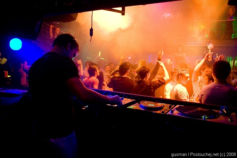 DIRTY DANCING - Pátek 28. 3. 2008