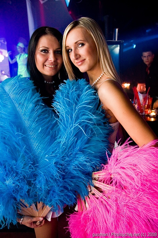 CALVIN KLEIN UNDERWEAR PRESENTS REHAB  - Pátek 4. 4. 2008