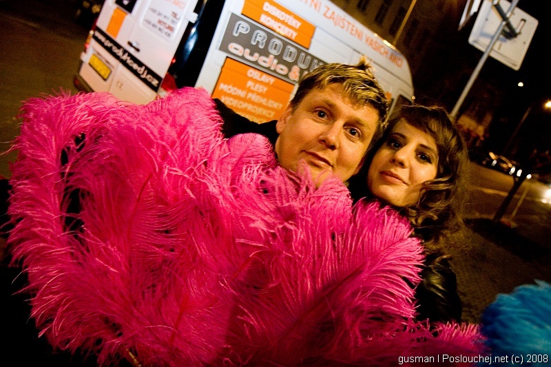 CALVIN KLEIN UNDERWEAR PRESENTS REHAB  - Pátek 4. 4. 2008