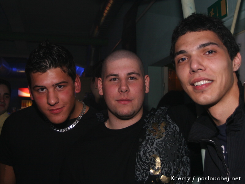 CYBERTRONIC WARM-UP - Čtvrtek 3. 4. 2008