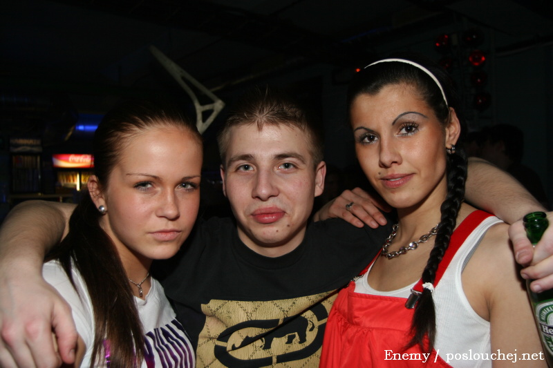 CYBERTRONIC WARM-UP - Čtvrtek 3. 4. 2008