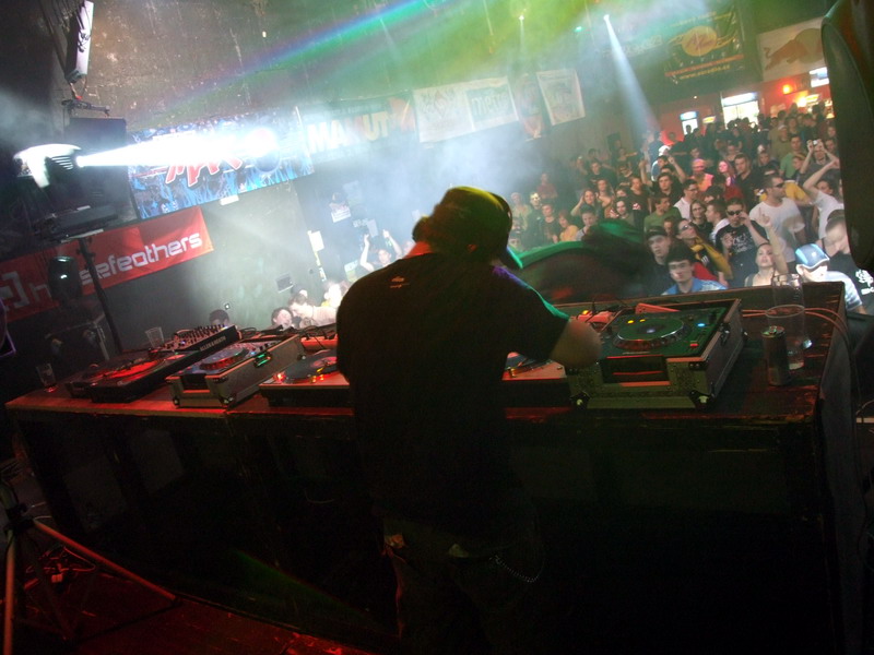 BREAK4BEATS - Sobota 5. 4. 2008
