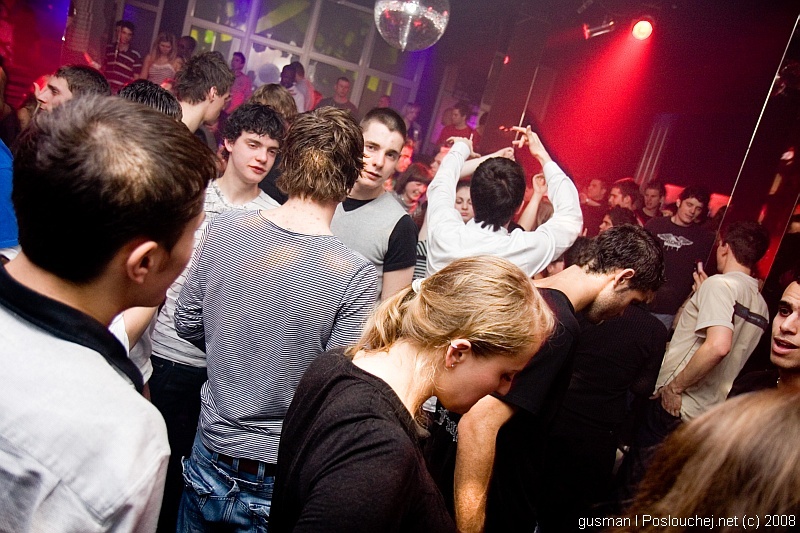 STŘEDA GRATIS  - Středa 9. 4. 2008