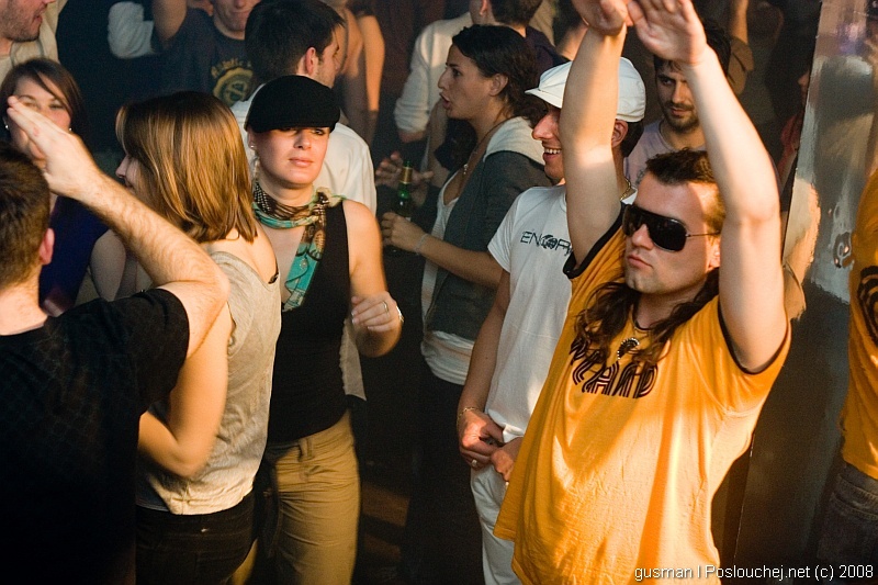 STŘEDA GRATIS  - Středa 9. 4. 2008