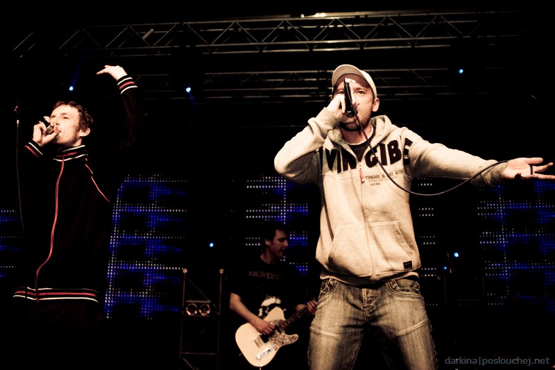 JARNÍ O2 SÁZAVAFEST - Pátek 11. 4. 2008