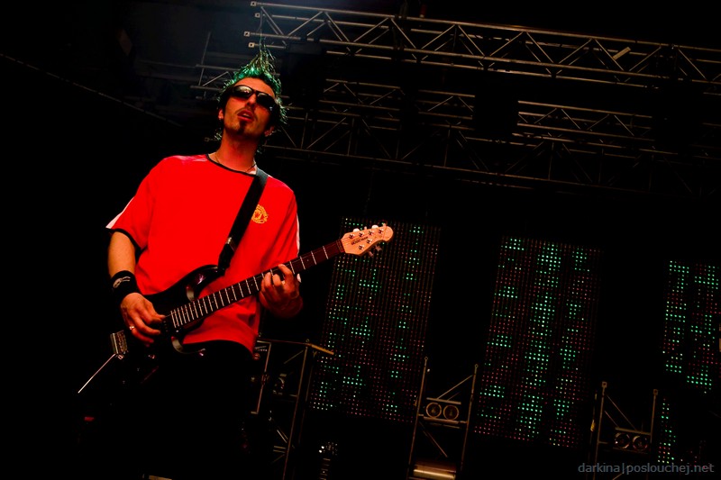 JARNÍ O2 SÁZAVAFEST - Pátek 11. 4. 2008