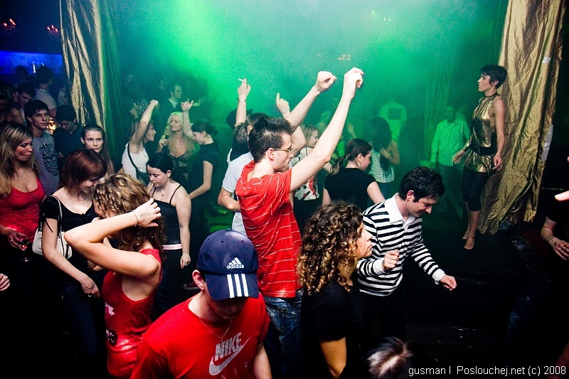 OPERA HOUSE – BIRTHDAY PARTY - Pátek 11. 4. 2008