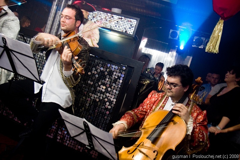 OPERA HOUSE – BIRTHDAY PARTY - Pátek 11. 4. 2008