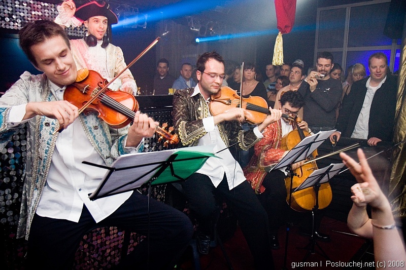 OPERA HOUSE – BIRTHDAY PARTY - Pátek 11. 4. 2008