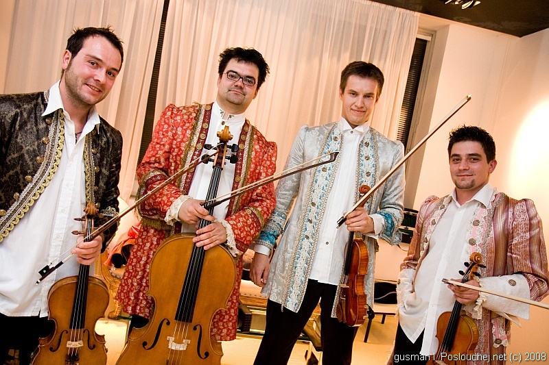 OPERA HOUSE – BIRTHDAY PARTY - Pátek 11. 4. 2008