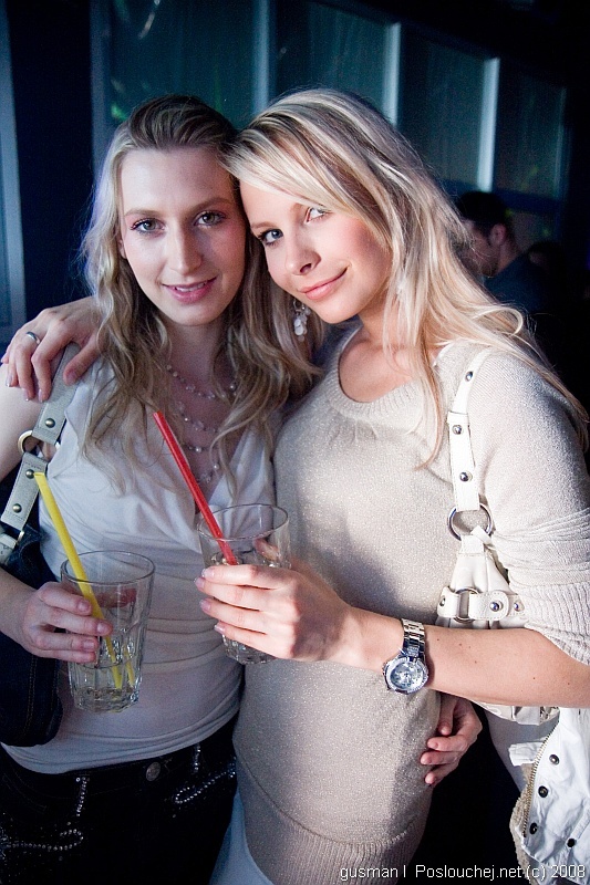 OPERA HOUSE – BIRTHDAY PARTY - Pátek 11. 4. 2008