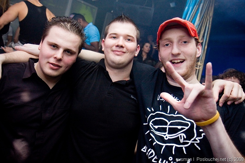 OPERA HOUSE – BIRTHDAY PARTY - Pátek 11. 4. 2008