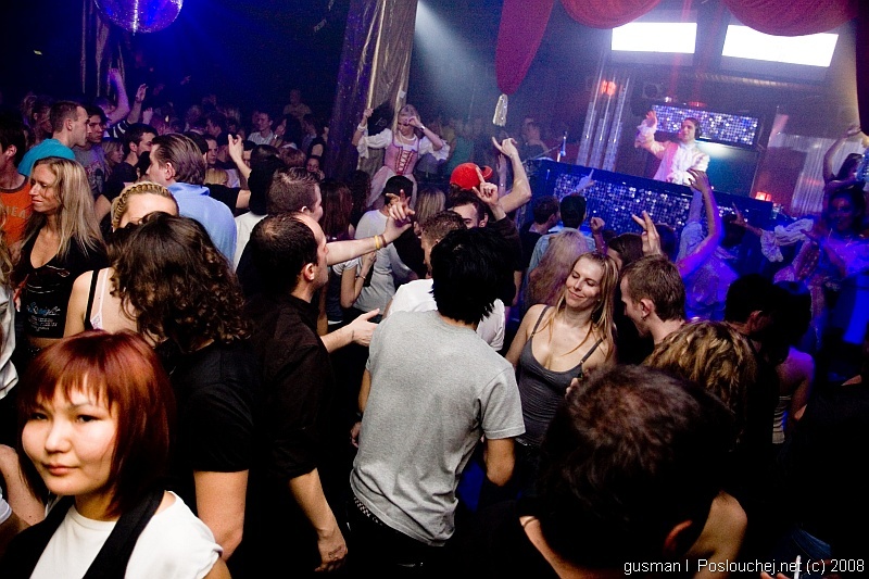 OPERA HOUSE – BIRTHDAY PARTY - Pátek 11. 4. 2008