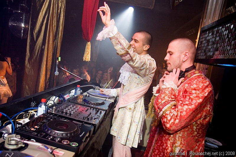 OPERA HOUSE – BIRTHDAY PARTY - Pátek 11. 4. 2008