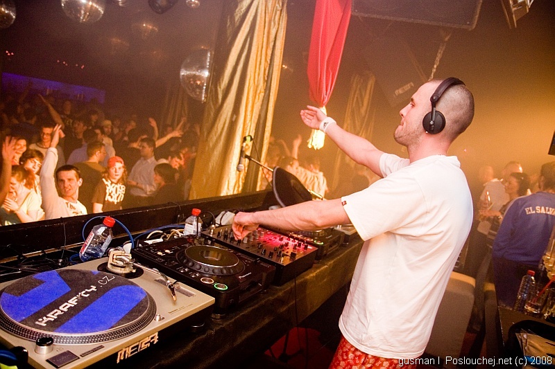 OPERA HOUSE – BIRTHDAY PARTY - Pátek 11. 4. 2008