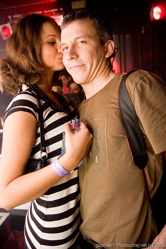 OPERA HOUSE – BIRTHDAY PARTY - Pátek 11. 4. 2008
