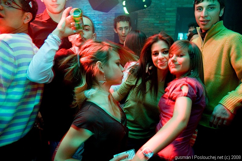 VIBE PRESENTS SPRING SENSATION - Sobota 12. 4. 2008