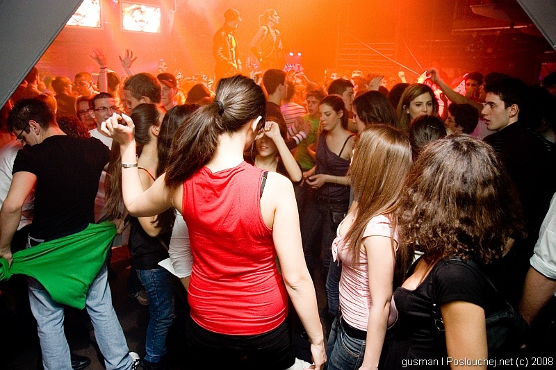 VIBE PRESENTS SPRING SENSATION - Sobota 12. 4. 2008