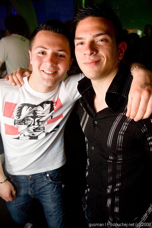 VIBE PRESENTS SPRING SENSATION - Sobota 12. 4. 2008