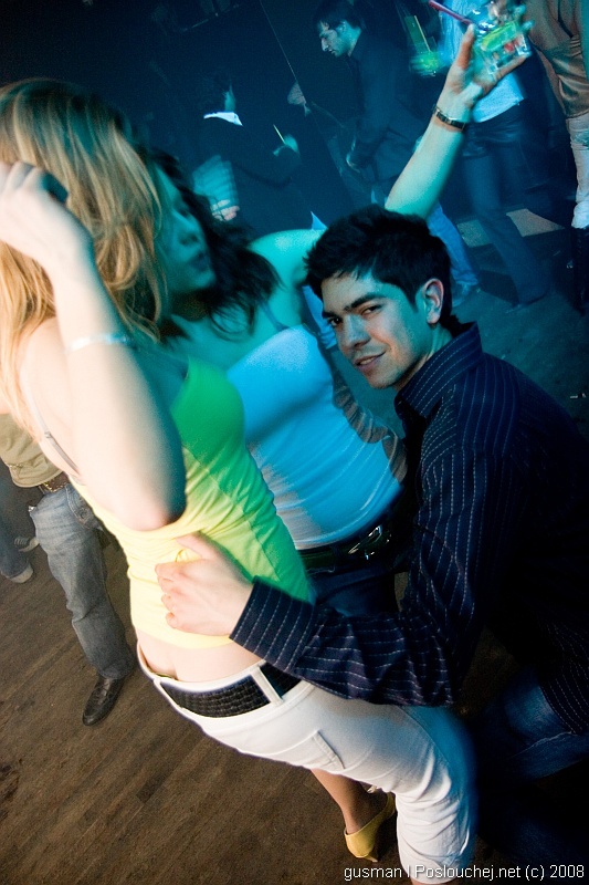 VIBE PRESENTS SPRING SENSATION - Sobota 12. 4. 2008